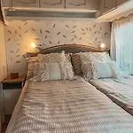 каравана бохемия Chernomorets